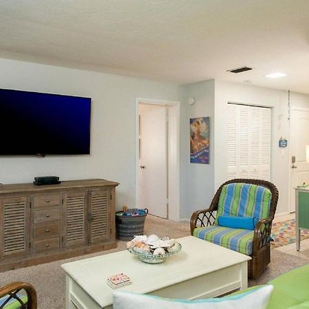 Mariner Pointe Villa Санибел Екстериор снимка